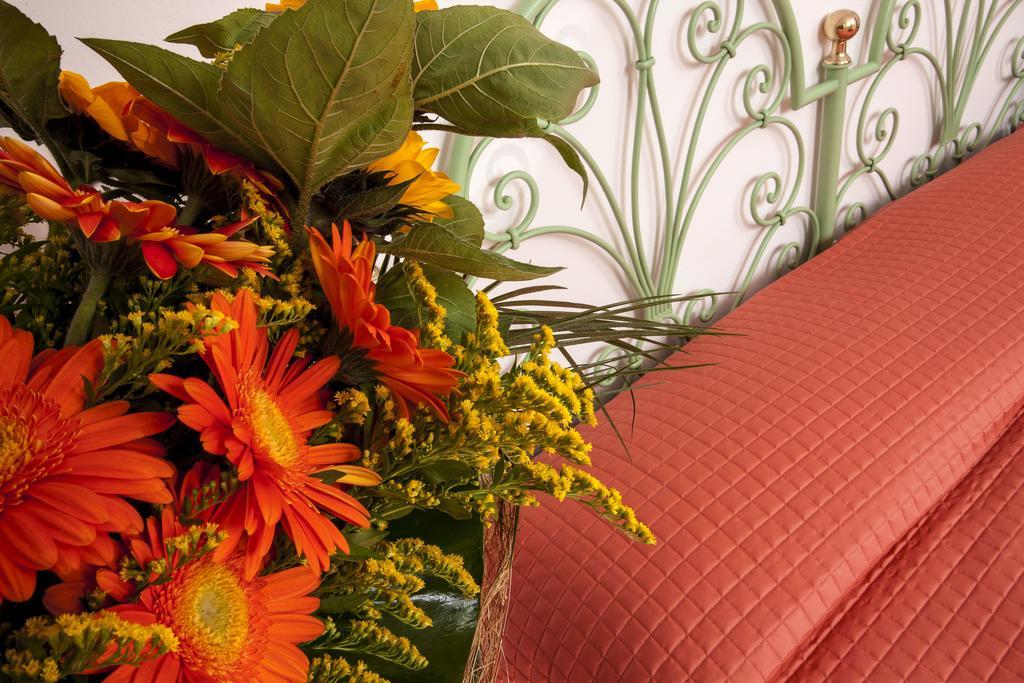 Hotel Locanda Rosy Cattolica Bagian luar foto