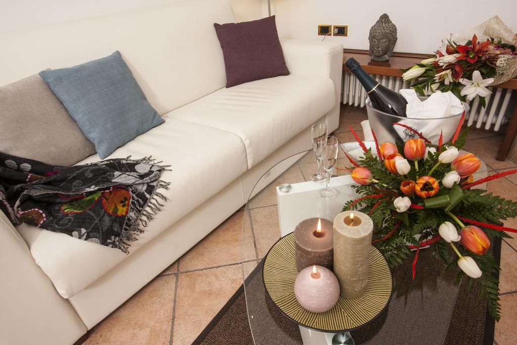 Hotel Locanda Rosy Cattolica Bagian luar foto