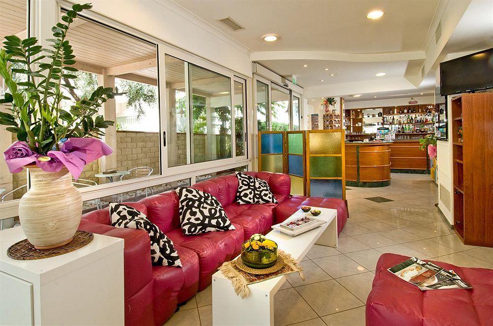 Hotel Locanda Rosy Cattolica Bagian luar foto