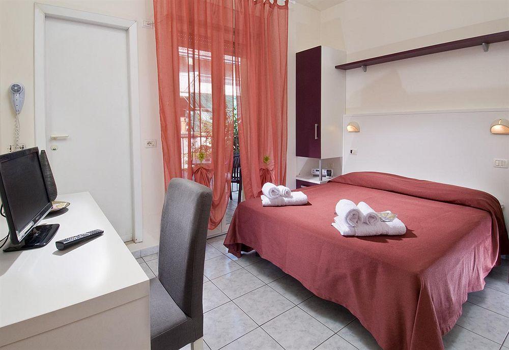 Hotel Locanda Rosy Cattolica Bagian luar foto